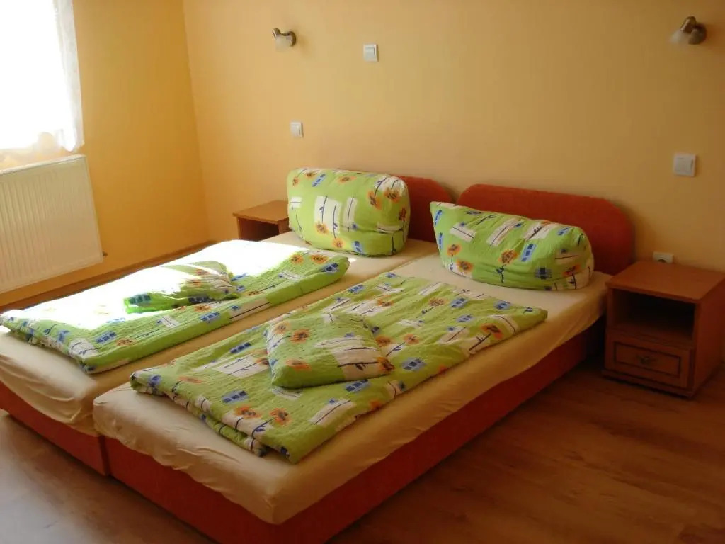 Sunshine Apartment