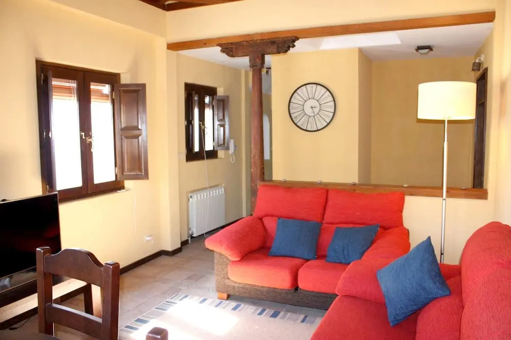 House with 3 Bedrooms in Granada, with Furnished Terrace And Wifi - 40 Km From the Slopes