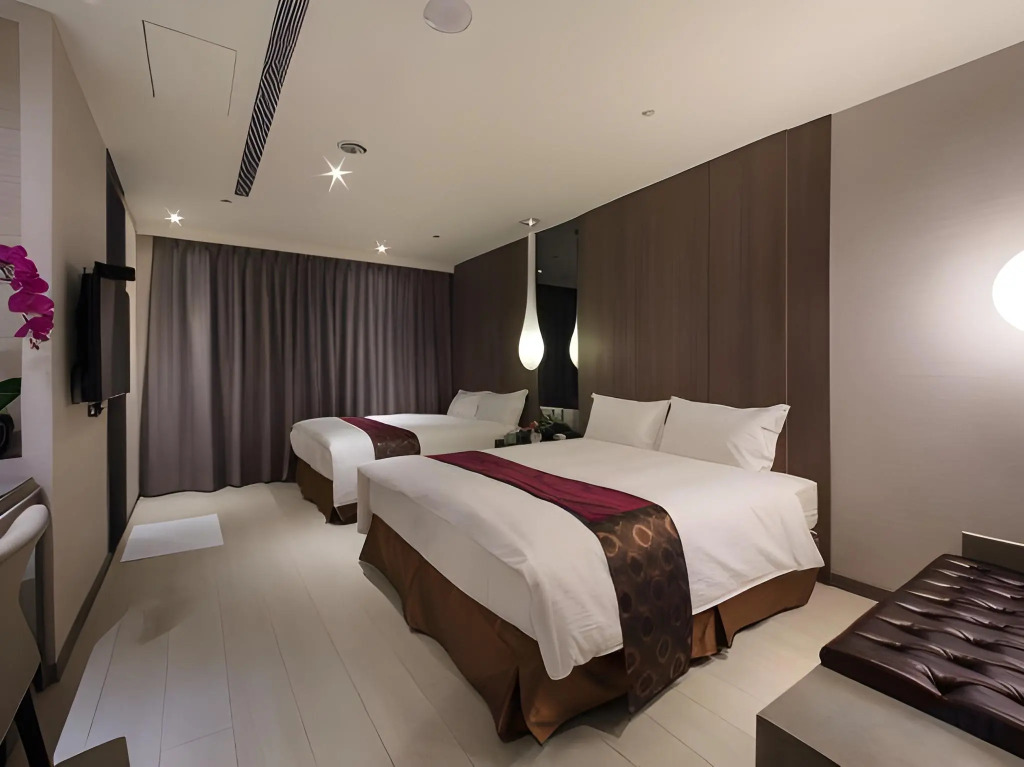 Stay Hotel - Taichung Zhongqing