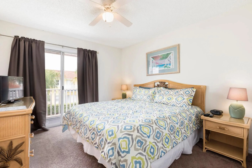 3Br 3Bath Pvt Townhome Patio 15min Disney 1291ft