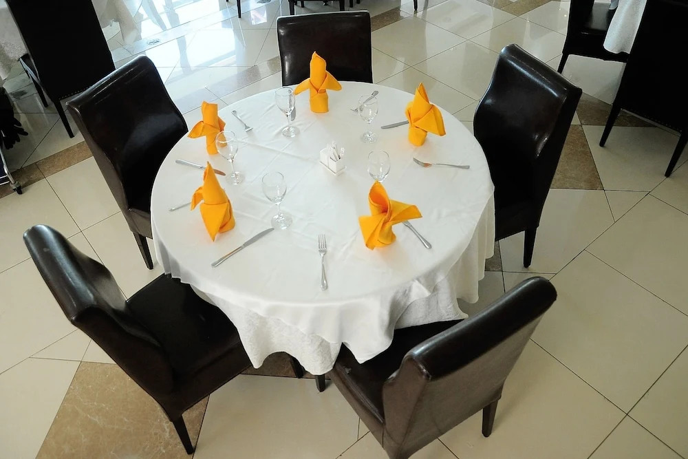 Zola International Hotel