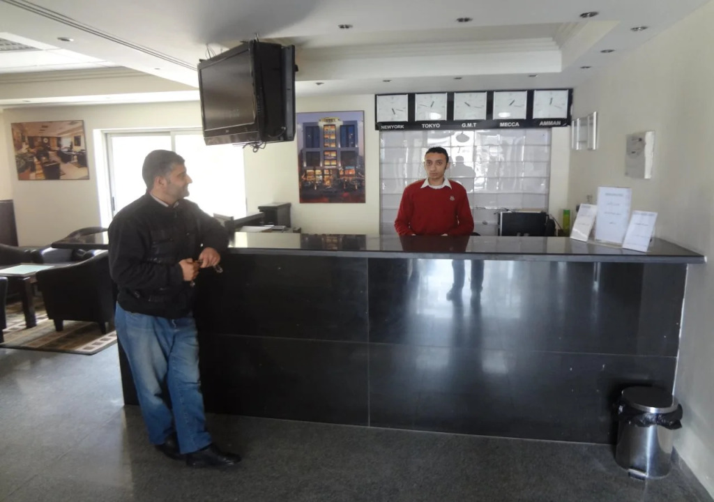 Tamrah Suites Hotel