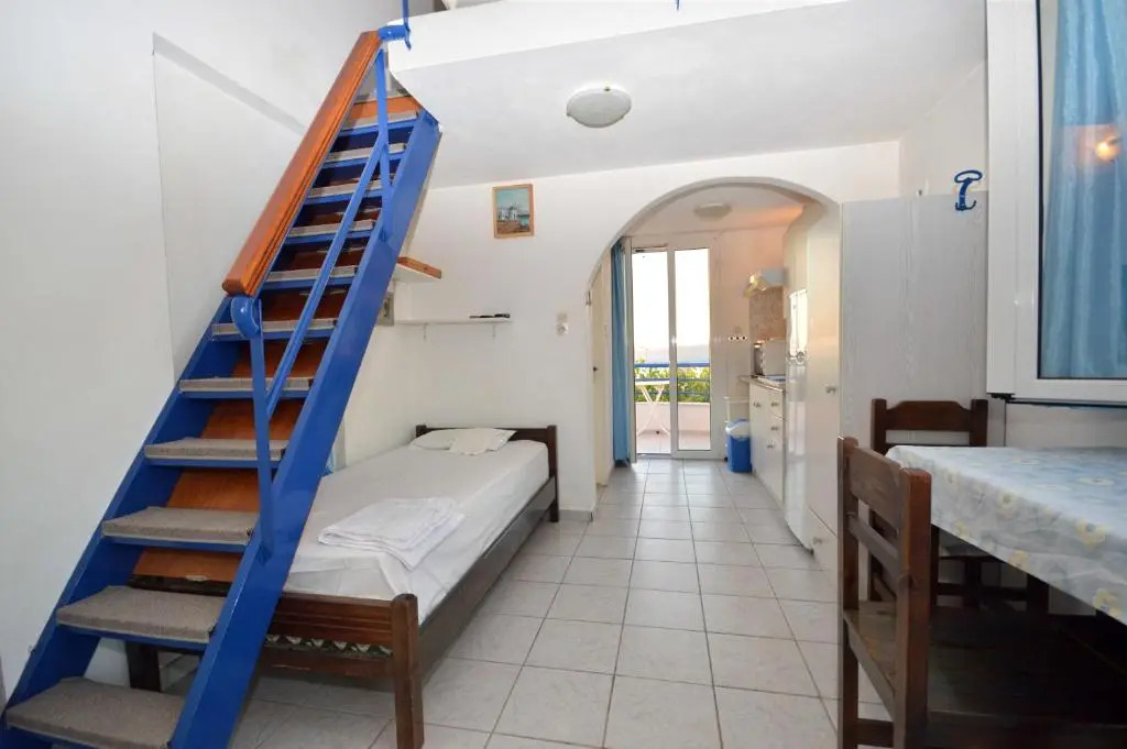 Asterias Apartments