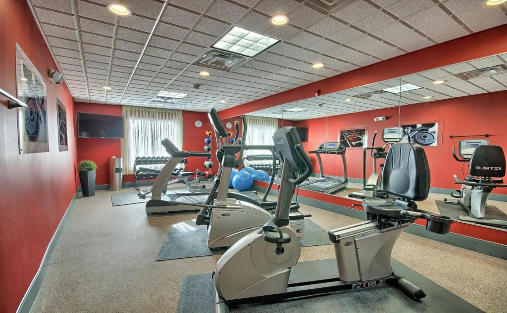 Holiday Inn Express & Suites Ironton by IHG