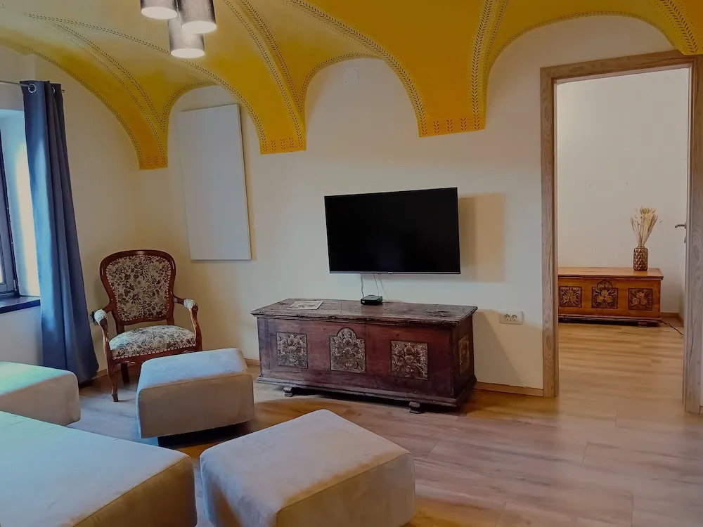 Vila Radolca apartments and rooms