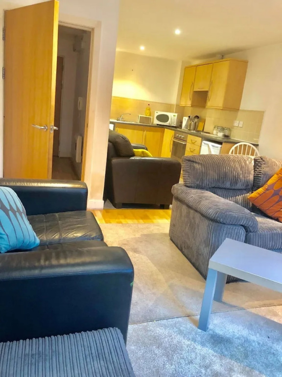 Liverpool City Centre Apartment