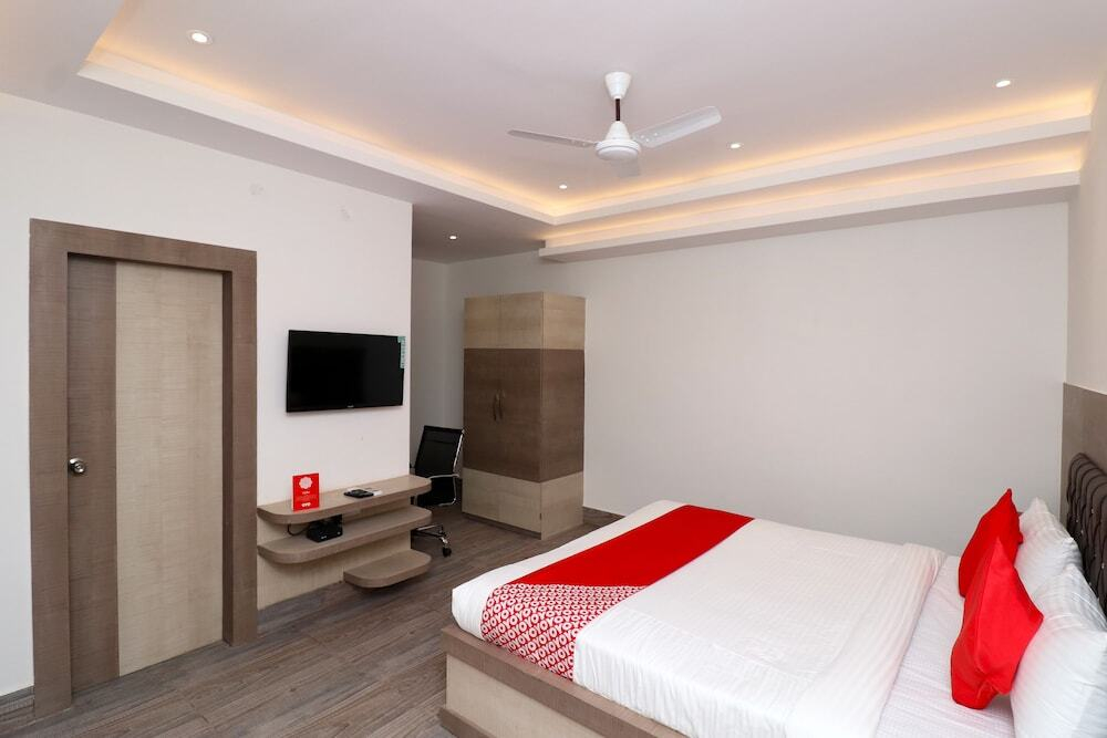 OYO 22194 Hotel Triveni Sangam
