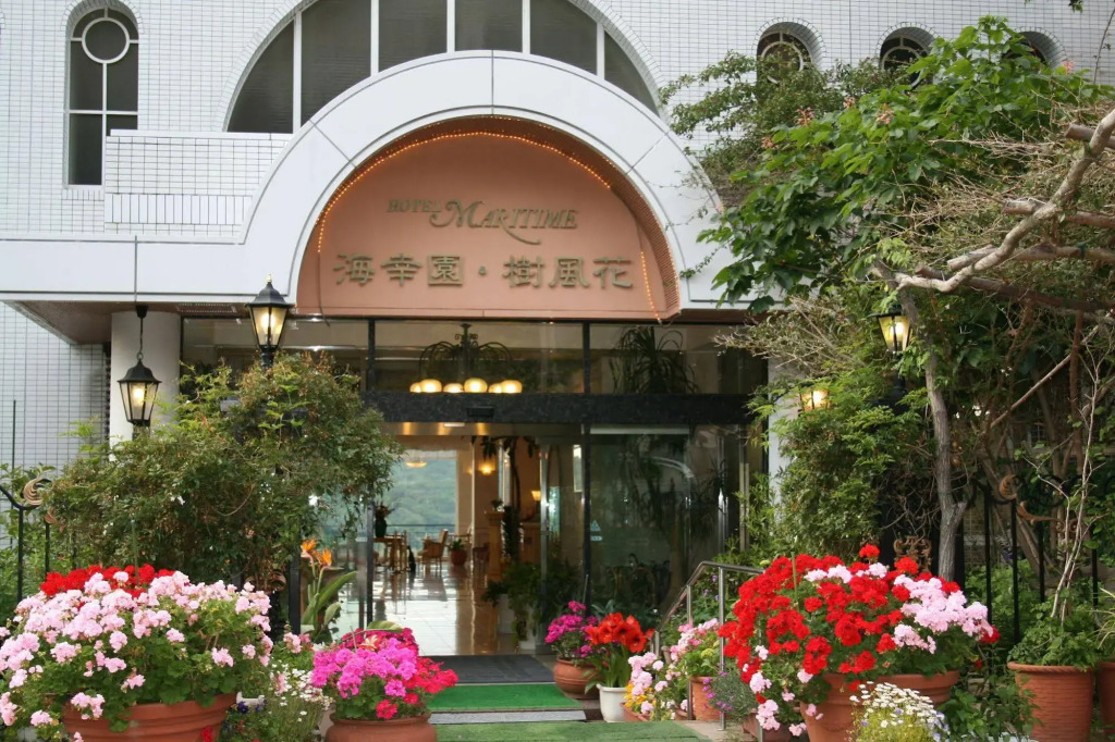 Hotel Maritime Kaikoen