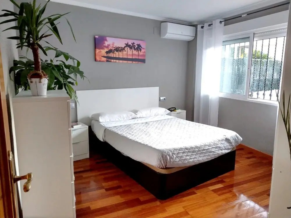 Apartment with 3 Bedrooms in Grau I Platja, with Terrace And Wifi - 400 M From the Beach