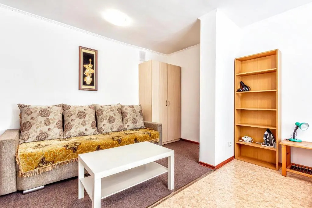 425 Apartamenty v Zolotom kvadrate v tsentre Otlichno podhodjat dlja komandirovannyh i turistov
