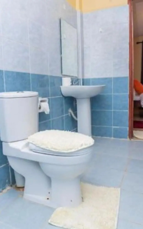 Karibu Airport Homestay