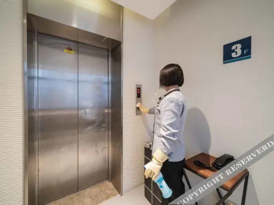 Homeinn Selected Hotel (Xiaogan Hubei Engineering College)