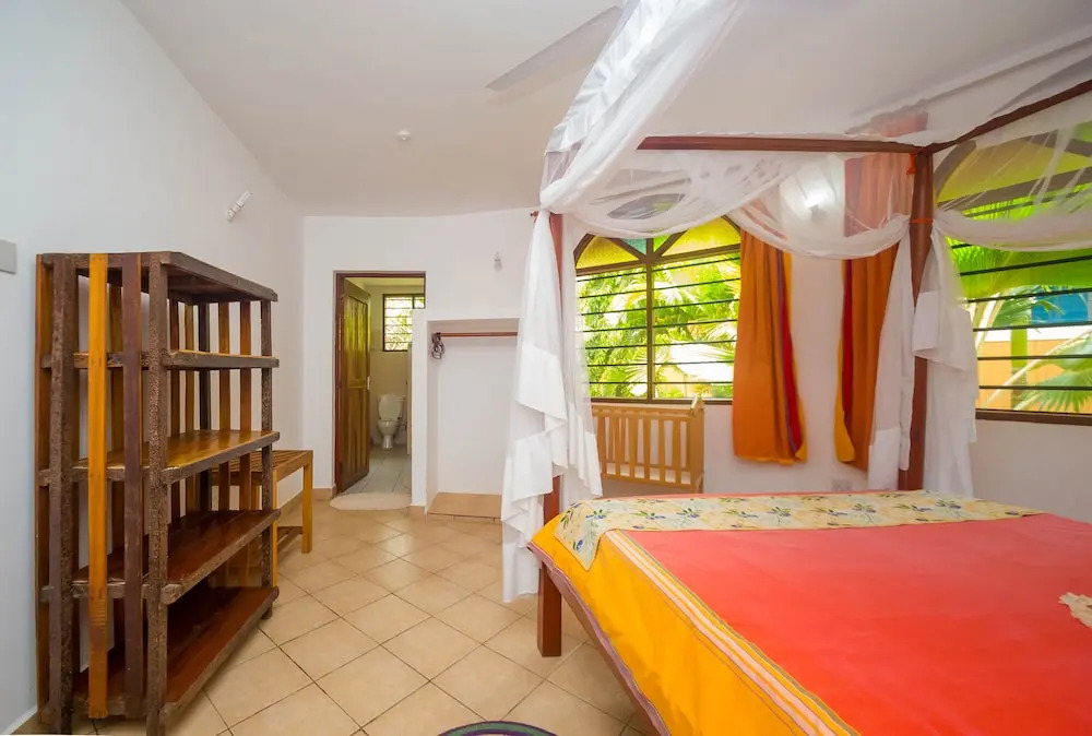 African Huts Villas