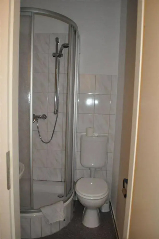 A bed Privatzimmer Dresden - Nichtraucherpension
