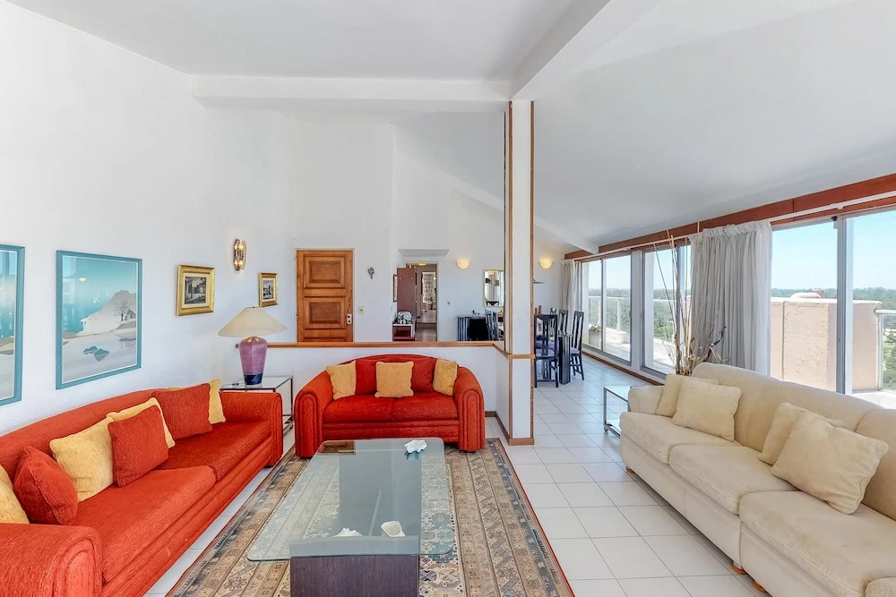 Gran penthouse con hermosa vista - Torre Marfil I