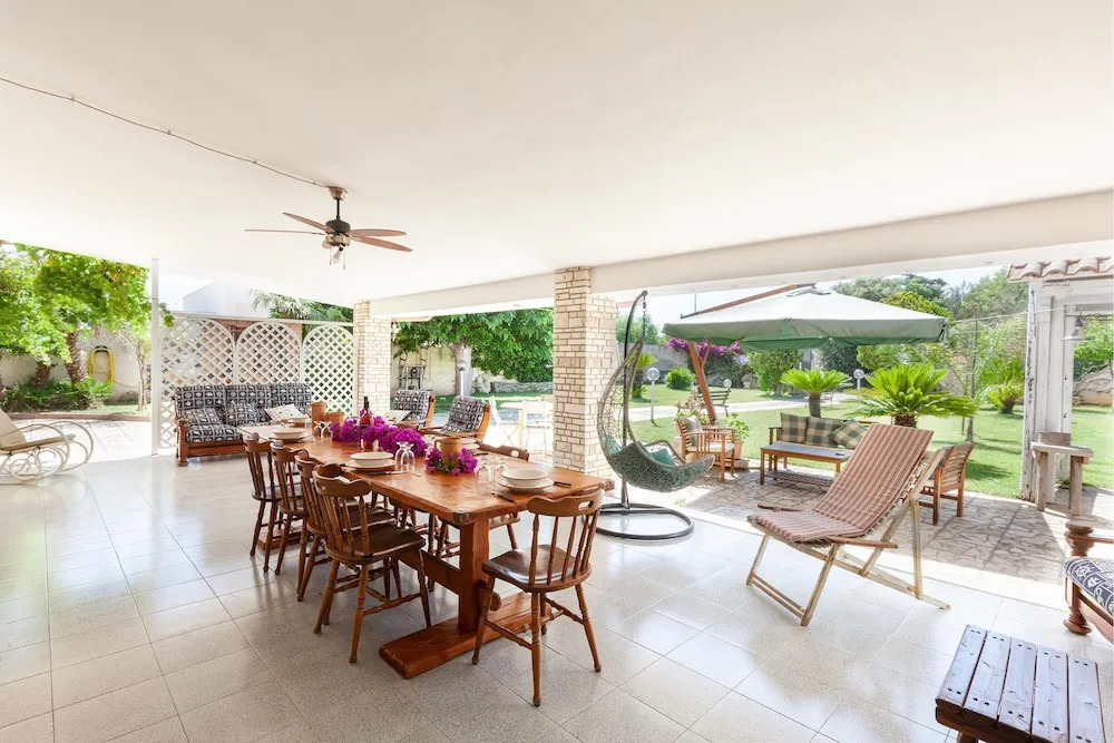 Villa Erika with private pool and garden - Happy Rentals