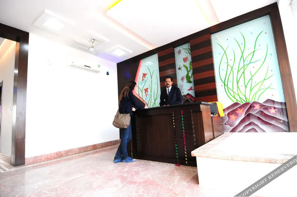 OYO 2659 Hotel Taj Prince