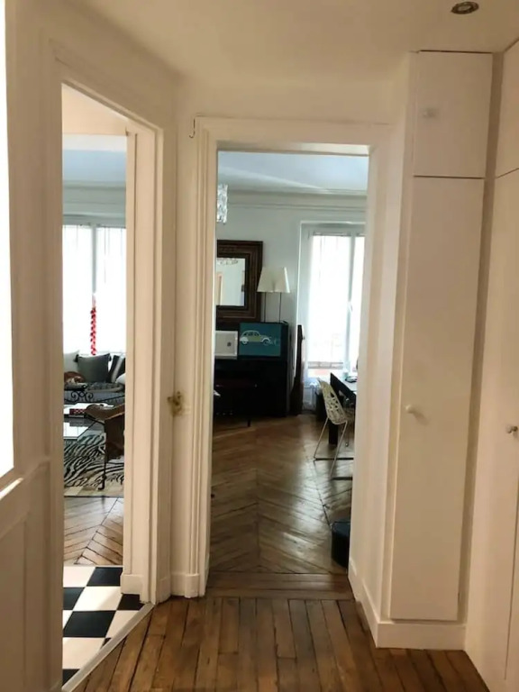 Apartment with One Bedroom in Paris, with Wonderful City View And Wifi