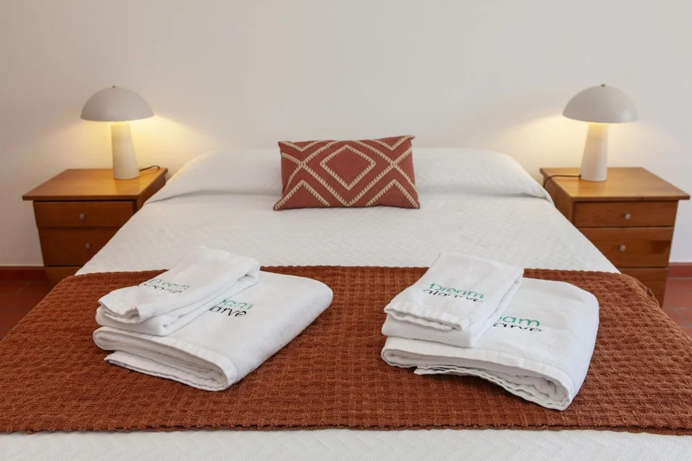 N 02 - Bedroom 2 in Amaro Sight Guesthouse