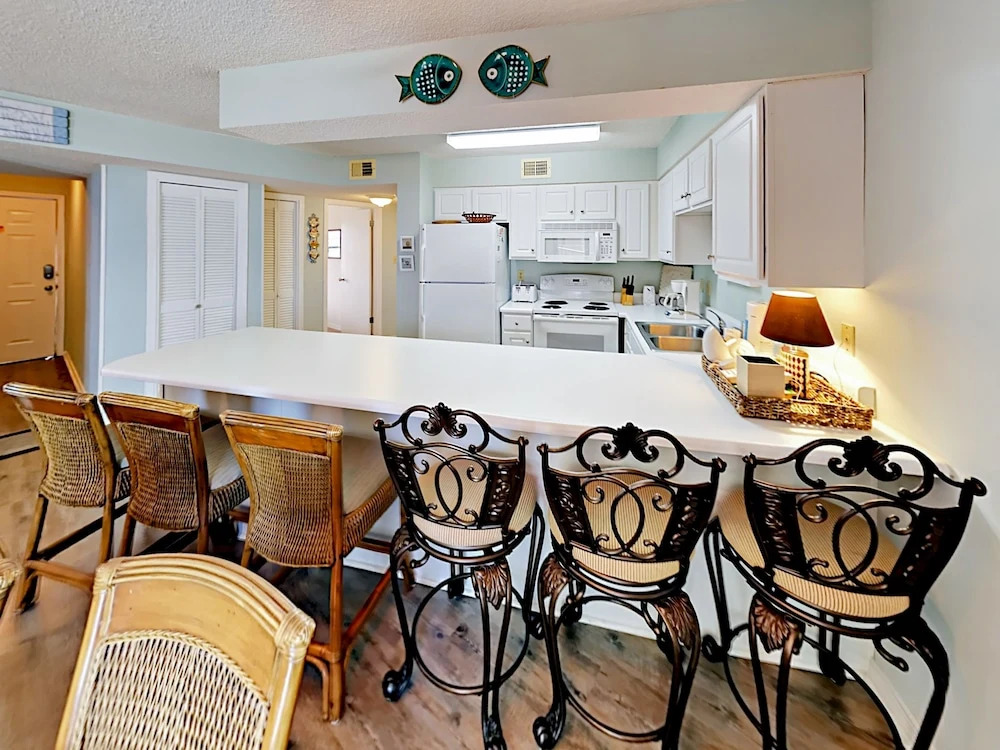 24522 Perdido Beach Boulevard Condo #5714 3 Bedrooms 2 Bathrooms Condo