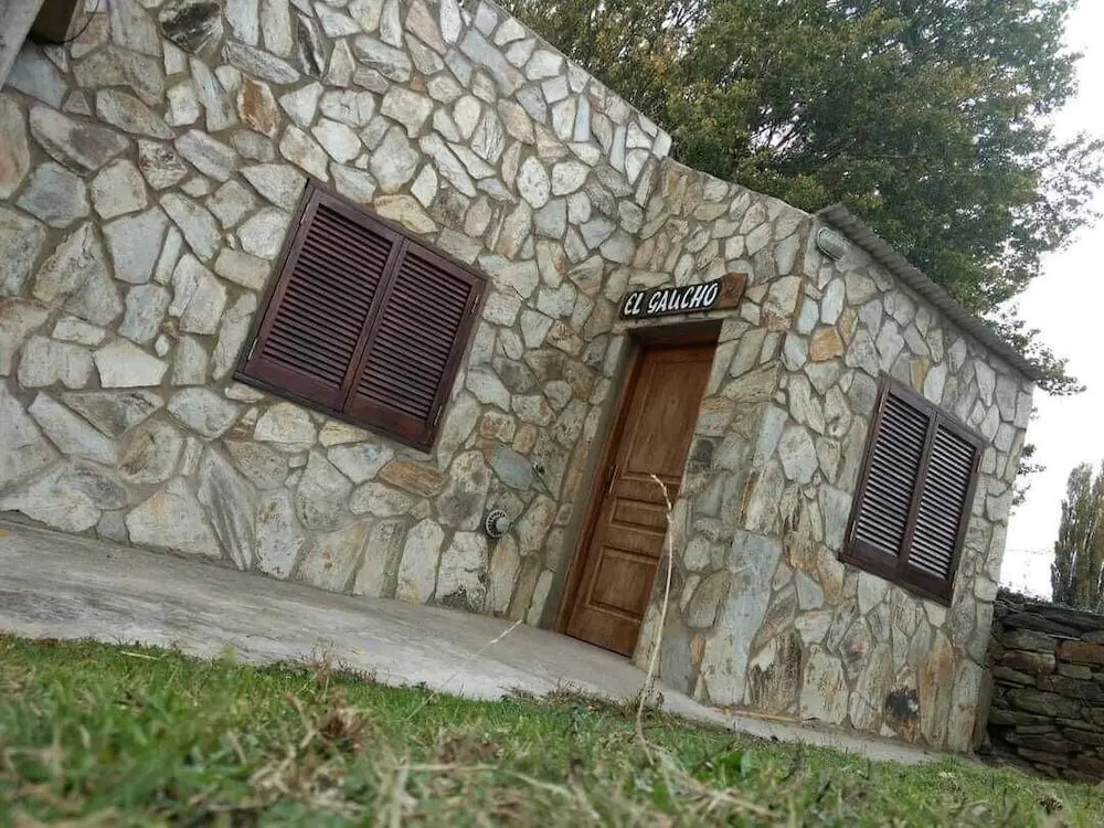 Hostal "El Tomolasta"