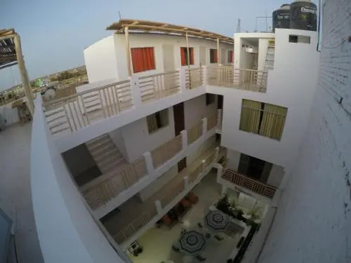 Paracas Backpackers' House