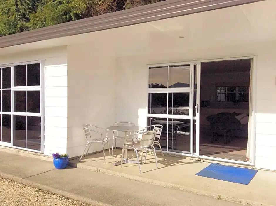 Te Mahia Bay Resort