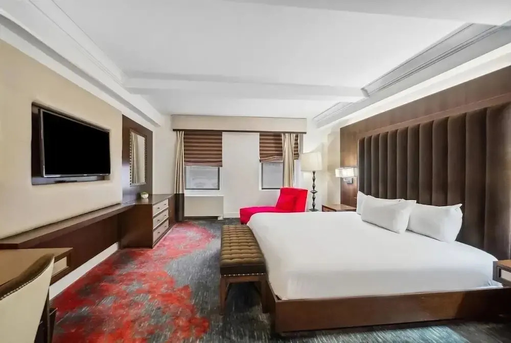 Lexington Plaza Hotel
