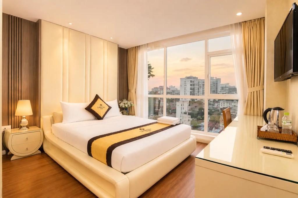 Golden Star Hotel