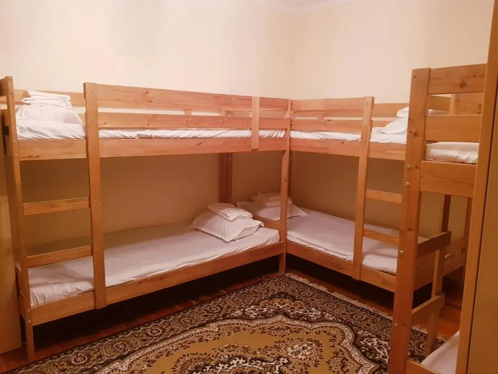 Hostel 888