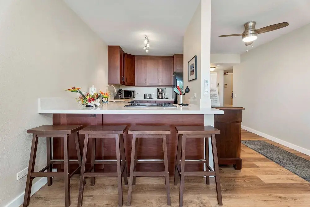 Easy Walk to Village - Air-conditioning - Ocean View - Wifi - Vrkcv