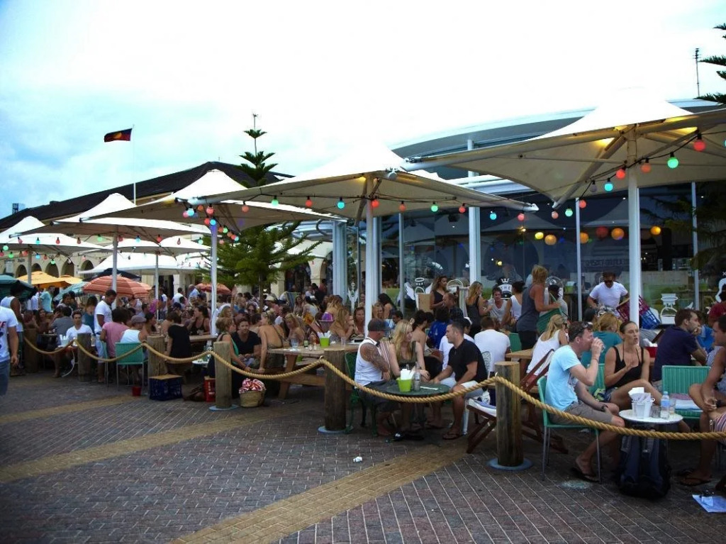 Bondi Beach Backpackers