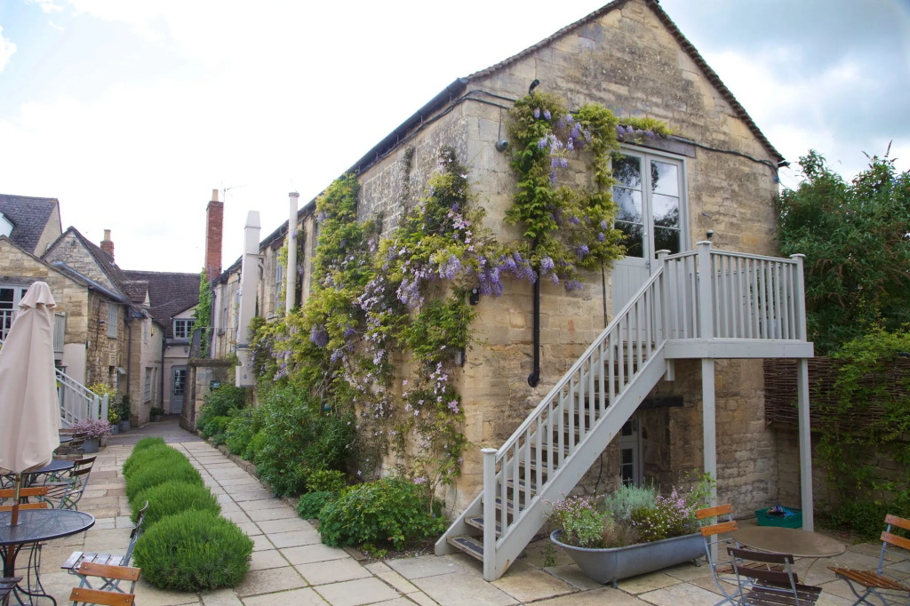 The Lion Inn