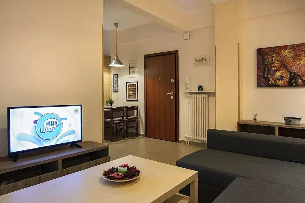 Dimitrakopoulou Beautiful and Quiet Apartment