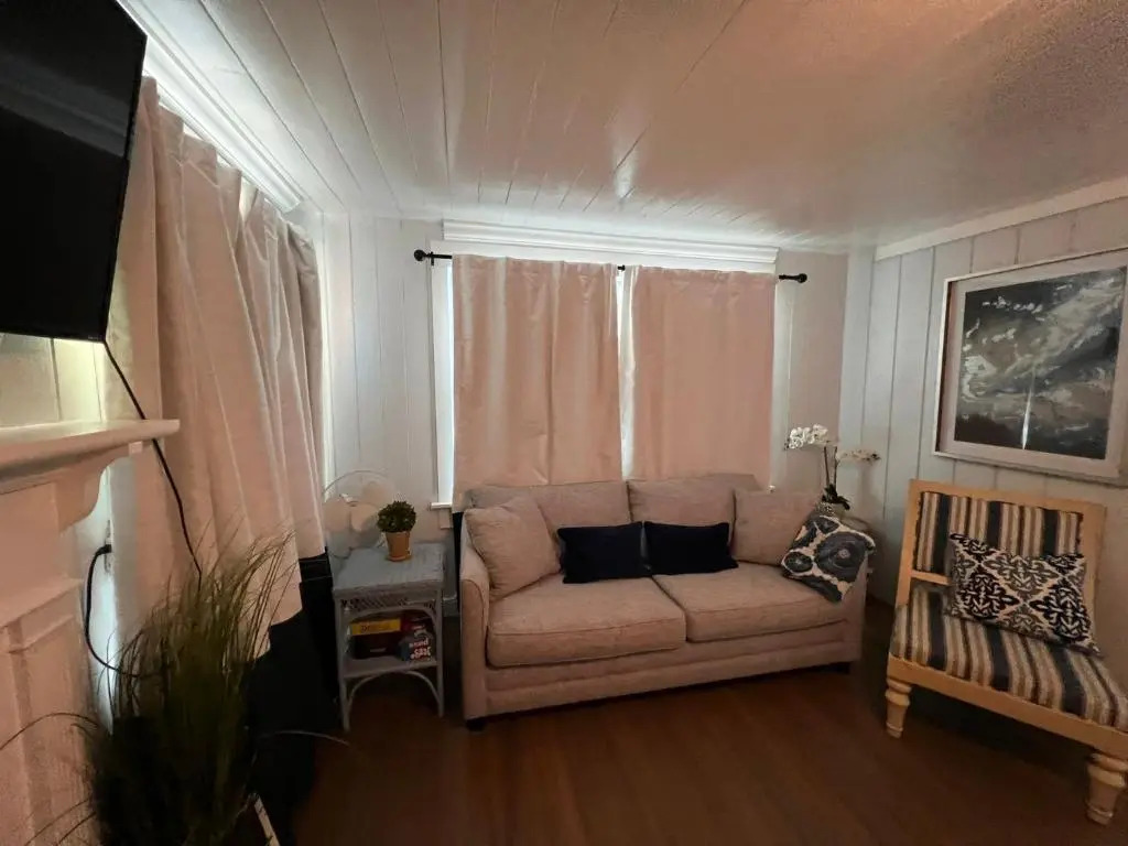 Mermaid Crossing Suite 2
