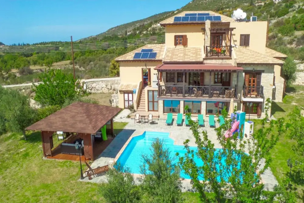 Villa River View