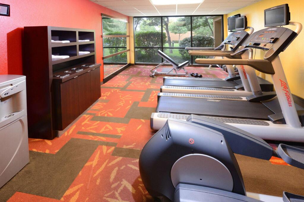 Best Western Plus Fort Worth North