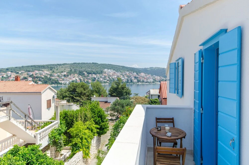 Apartment The Place