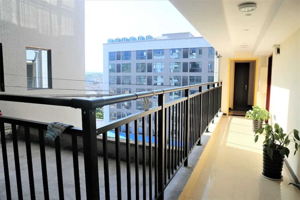 Green City Inn
