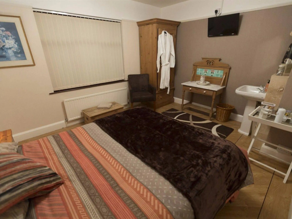 Orchard Side Bed and Breakfast