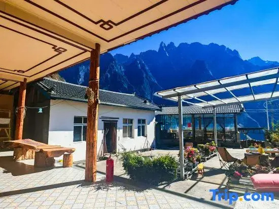 A small courtyard in the mountains