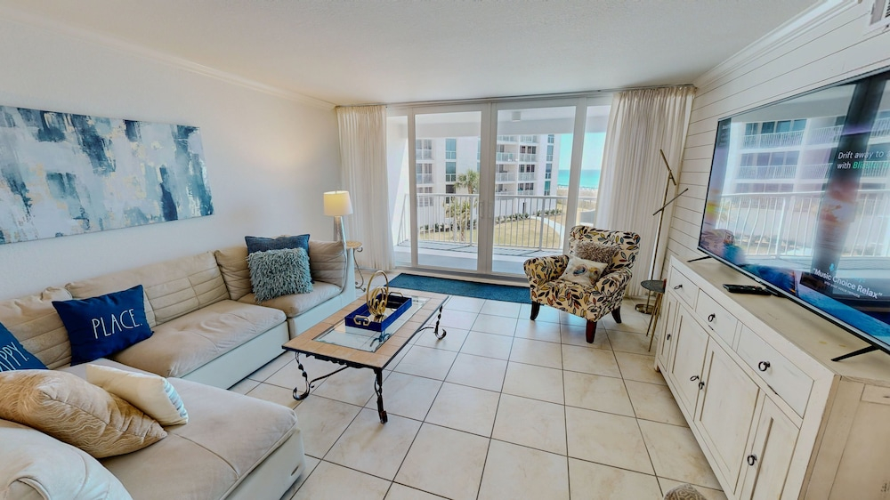 Shoreline Towers 2033 2 Bedroom Condo