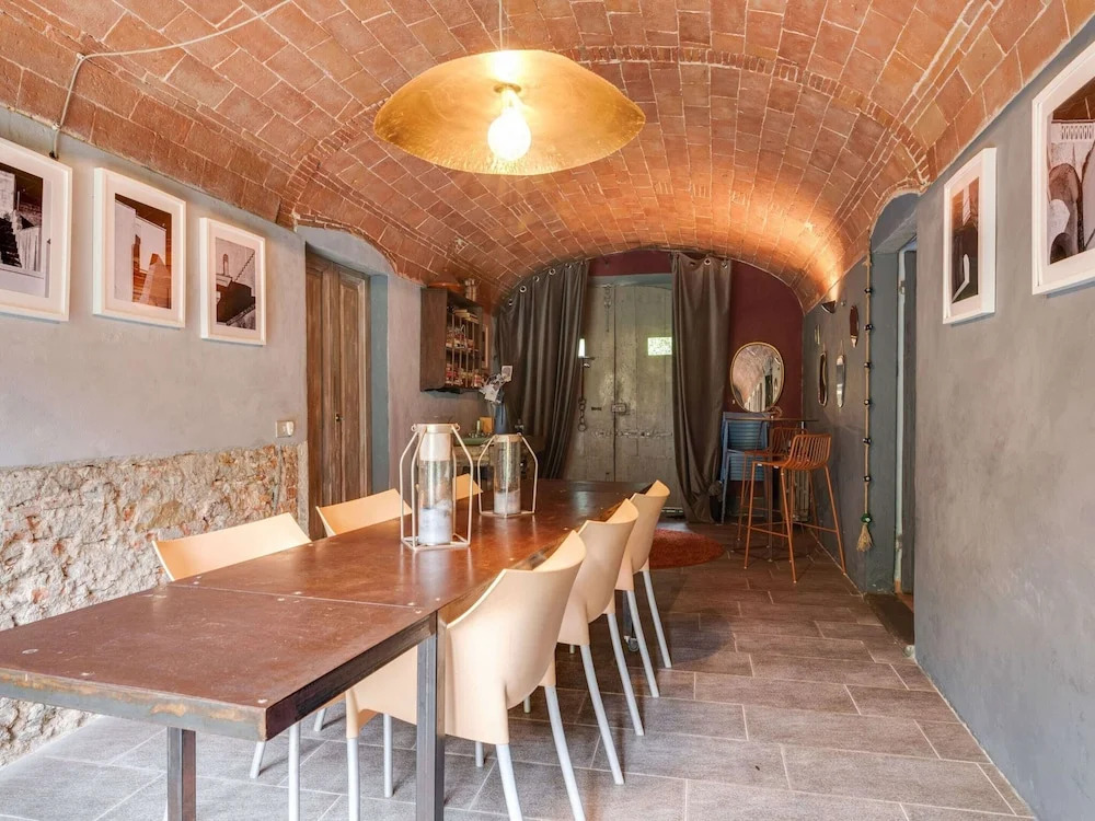 Holiday Home in Molina di Quosa Near Pisa
