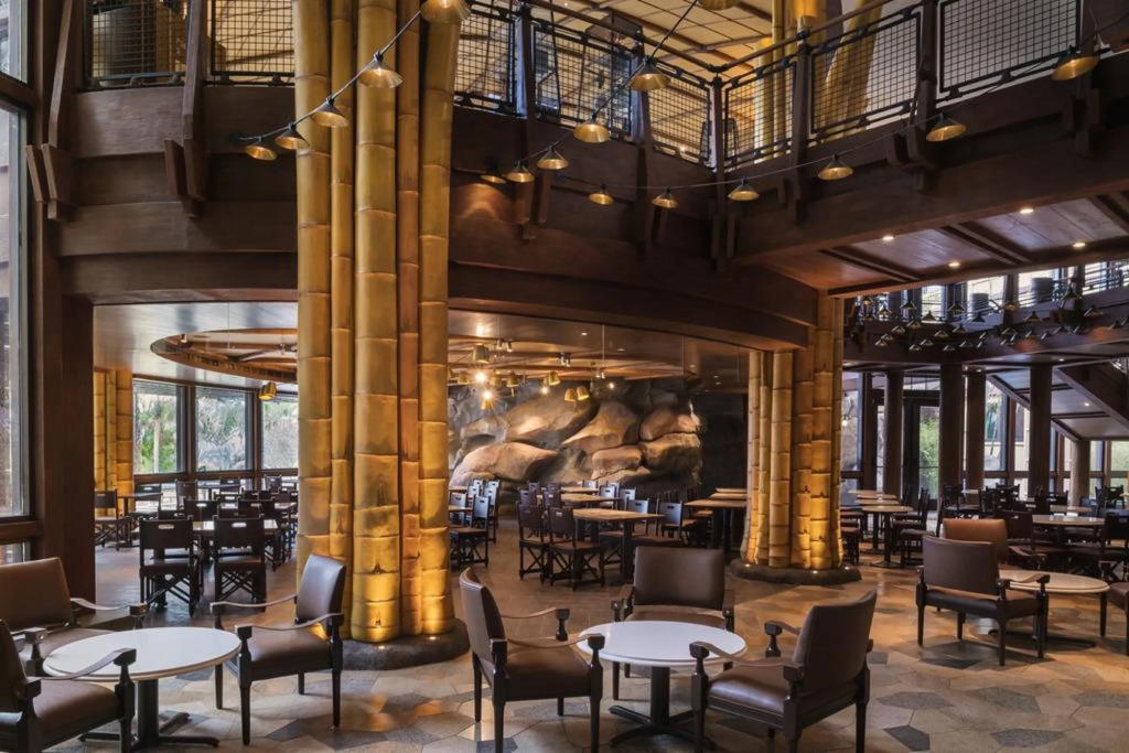Disney Explorers Lodge