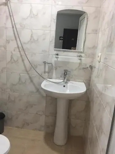 Semeinyi Otel V Kobuleti