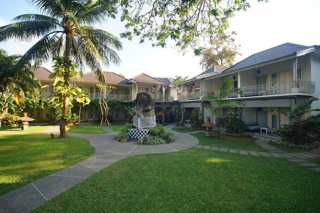 Segara Village Hotel