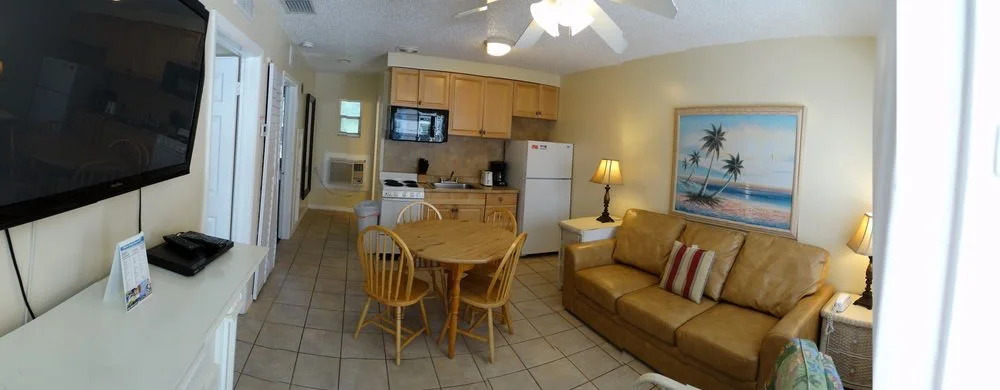 White Sands Beach Resort - Anna Maria Island