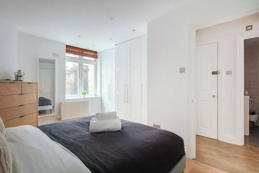 Stylish 1BR in the Heart of Westminster