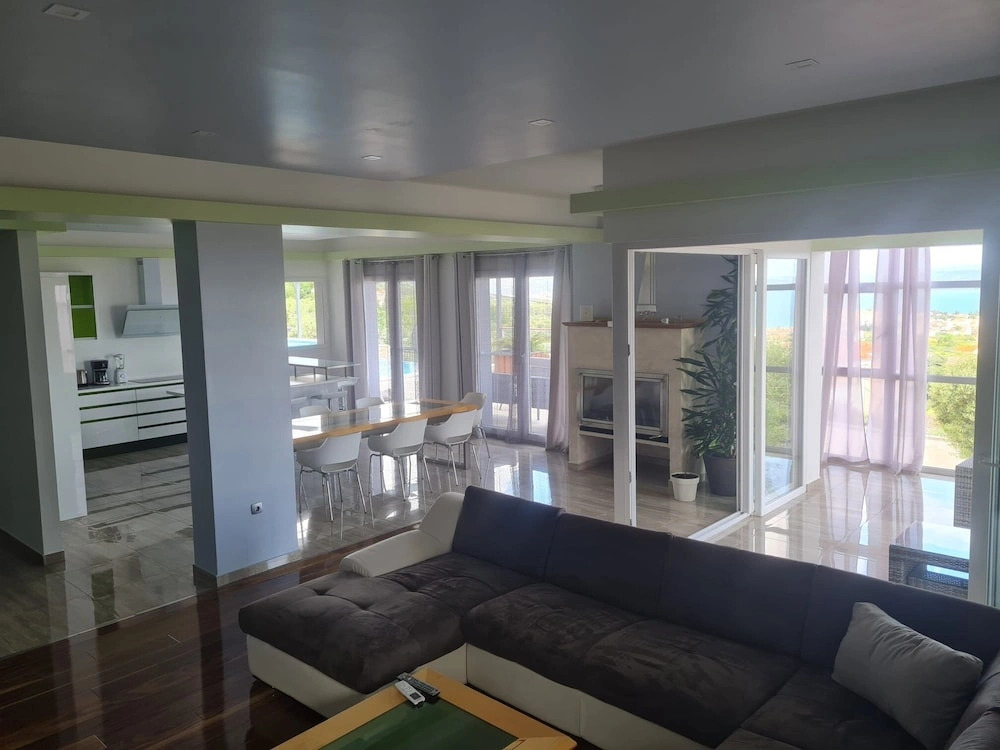 Villa Arres