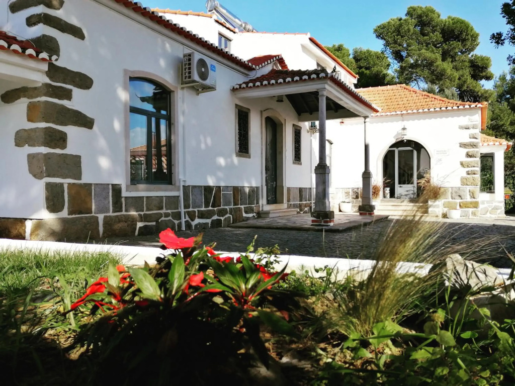 Santo Antónios Guesthouse